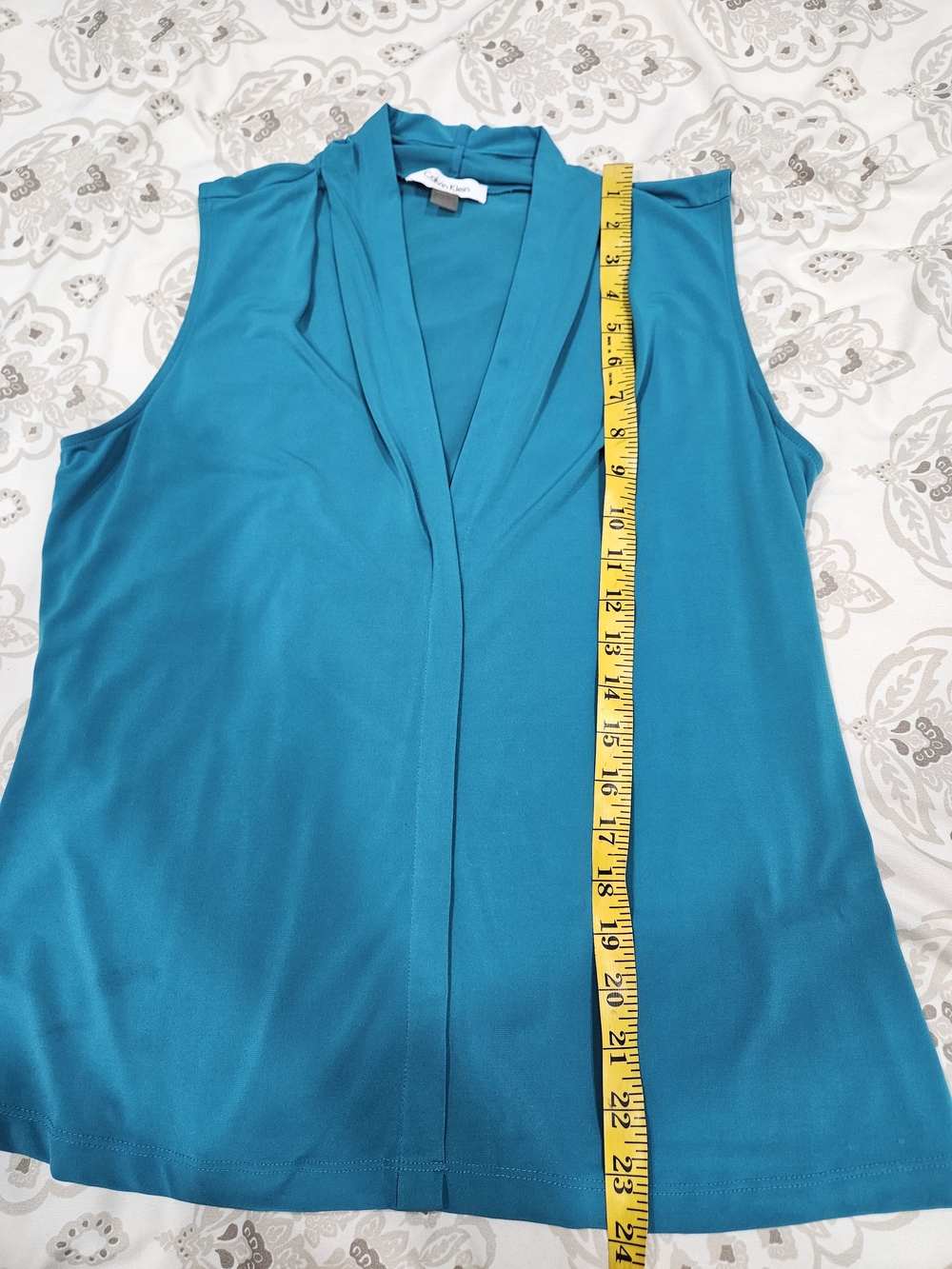 Calvin Klein Teal Sleeveless V-Neck Shell - Picture 3 of 6